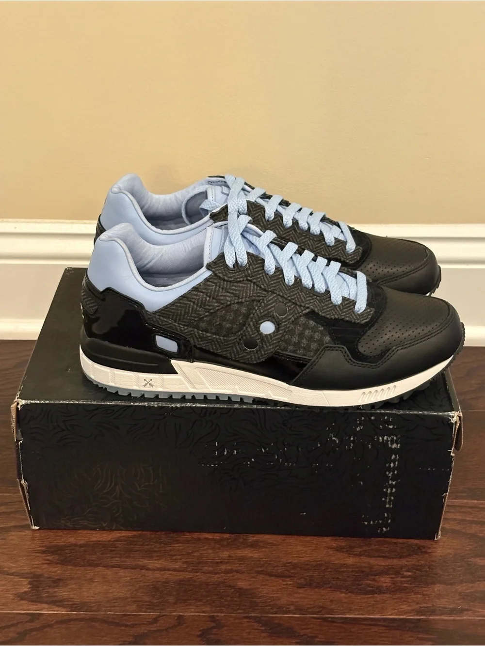Saucony greyson clothiers